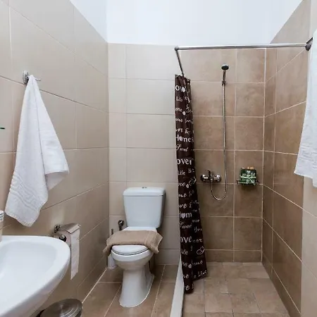 בית נופש Nepheli Stone House Plátanos
