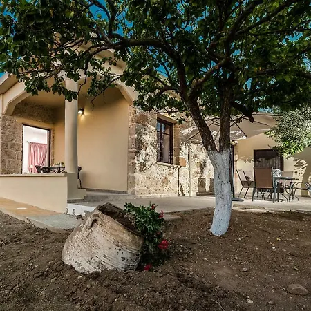 Nepheli Stone House * Plátanos
